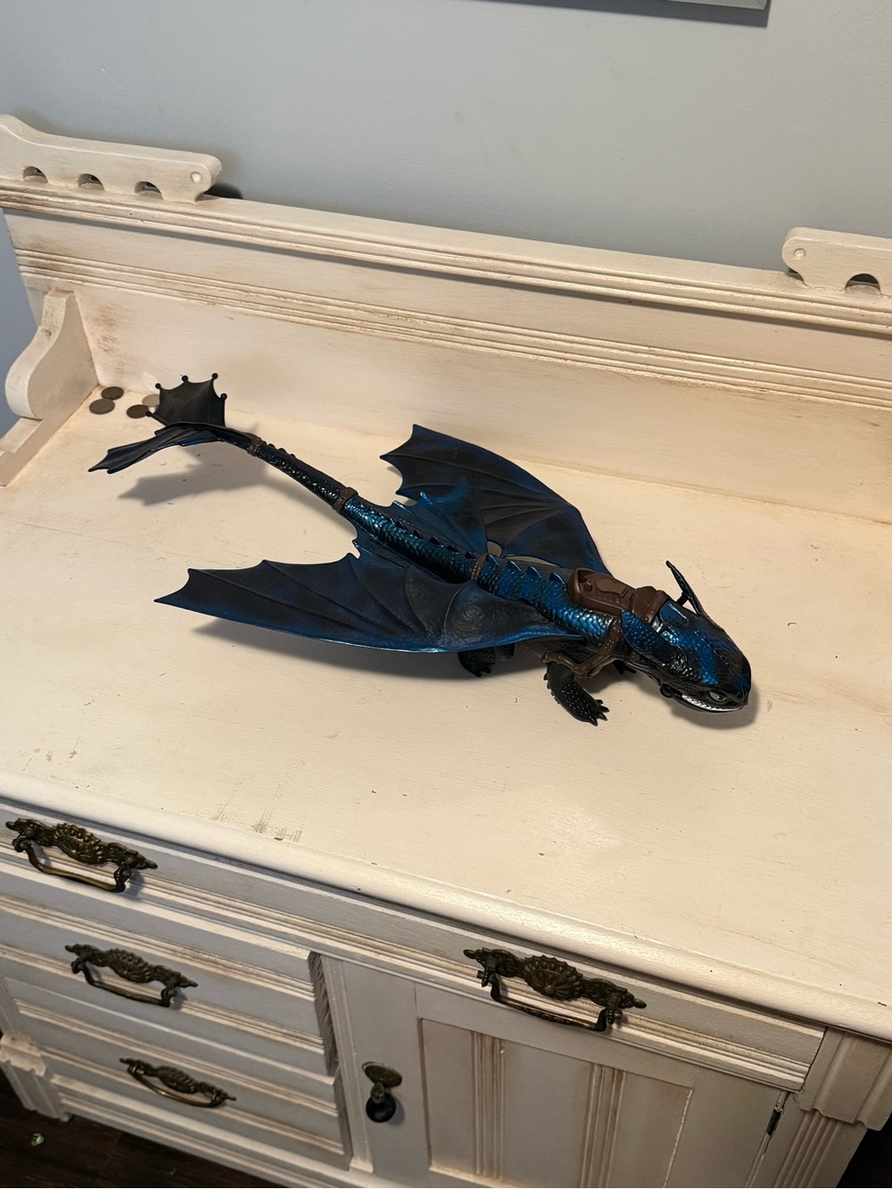 How to Train Your Dragon Giant Fire Breathing Toothless Hidden World Figure